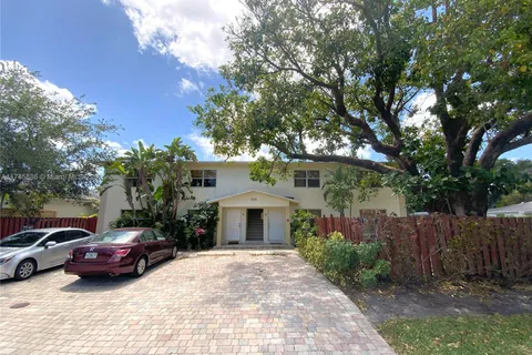 530 NE 15th Ct # 7, Fort Lauderdale FL 33304
