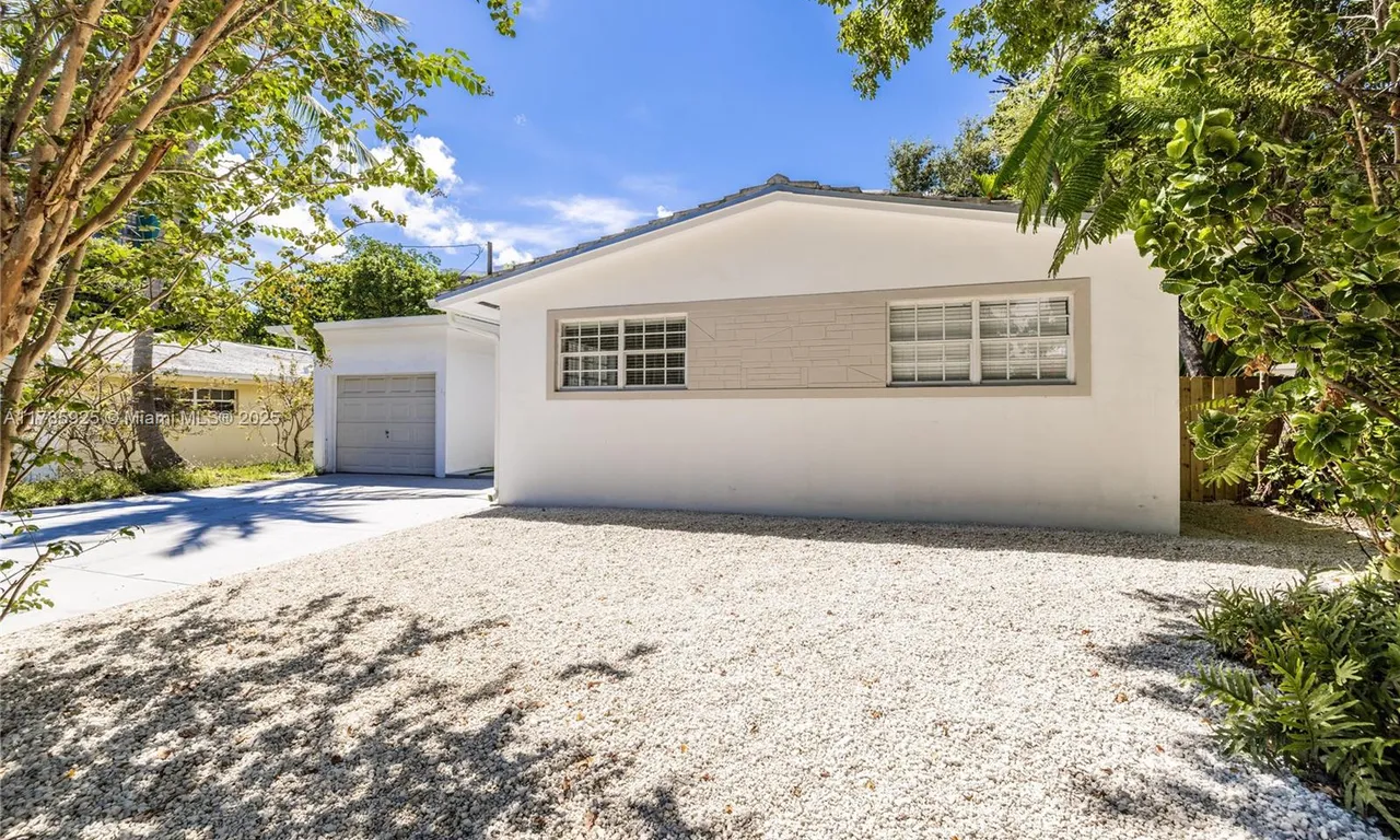 720 NE 70th St, Miami FL 33138