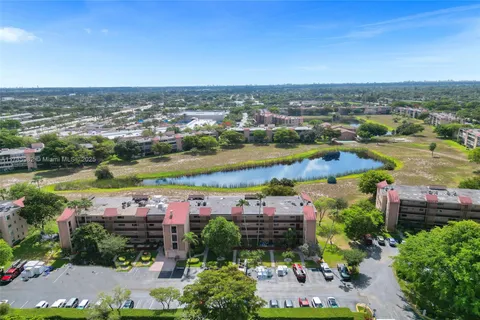 370 NW 76th Ave # 307, Margate FL 33063