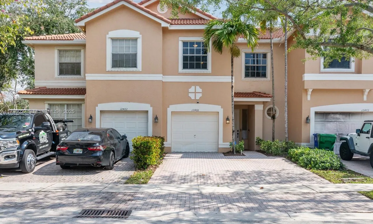 12468 SW 44th Ct, Miramar FL 33027