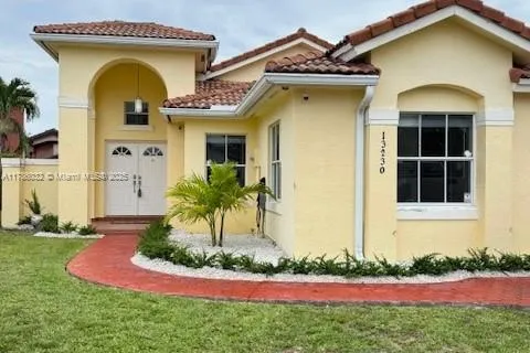 13230 NW 8th Ter, Miami FL 33182