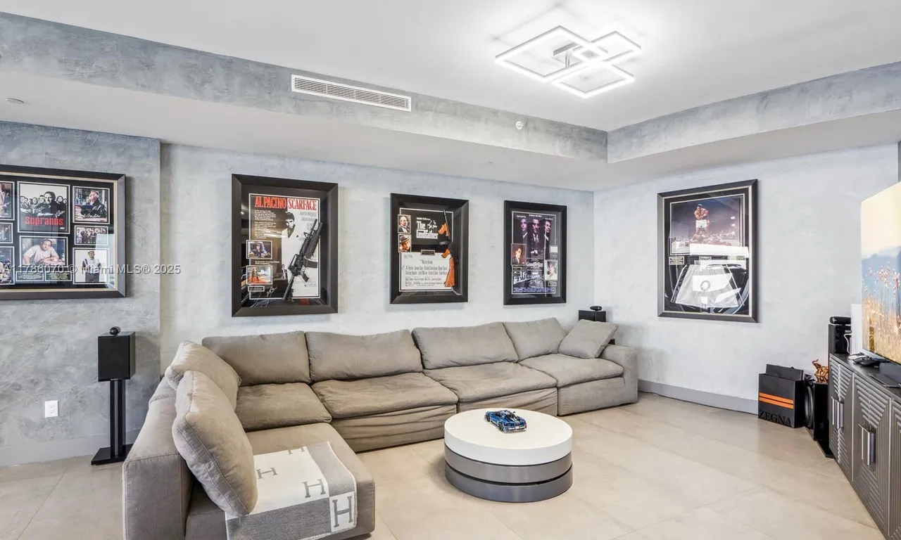 18555 Collins Ave # 5505, Sunny Isles Beach FL 33160