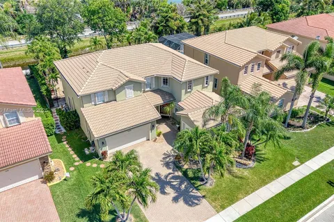 1454 Newhaven Point Ln, West Palm Beach FL 33411