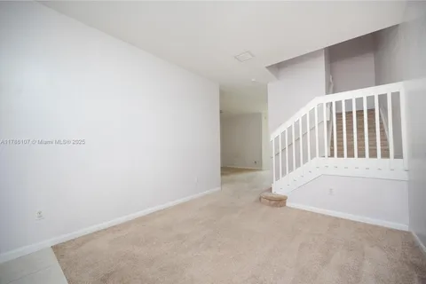 445 NE 21st Ave, Homestead FL 33033