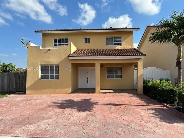 9825 NW 122nd Ter, Hialeah Gardens FL 33018
