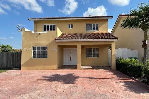 9825 NW 122nd Ter, Hialeah Gardens FL 33018