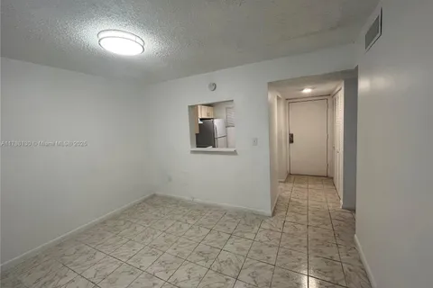 3710 NW 21st St # 211, Lauderdale Lakes FL 33311