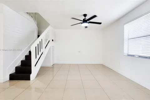 5320 W 26th Ave # 108, Hialeah FL 33016