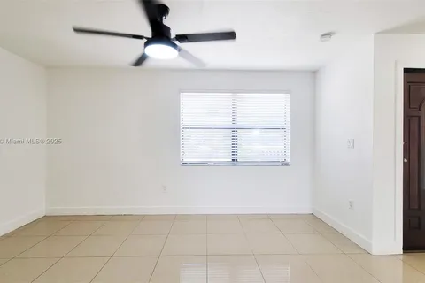 5320 W 26th Ave # 108, Hialeah FL 33016