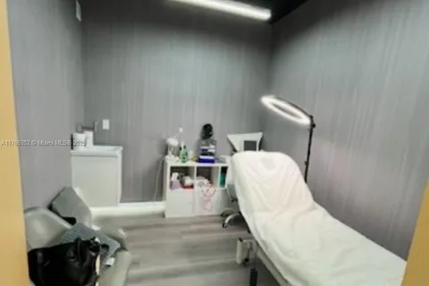 Confidential, West Miami FL 33144