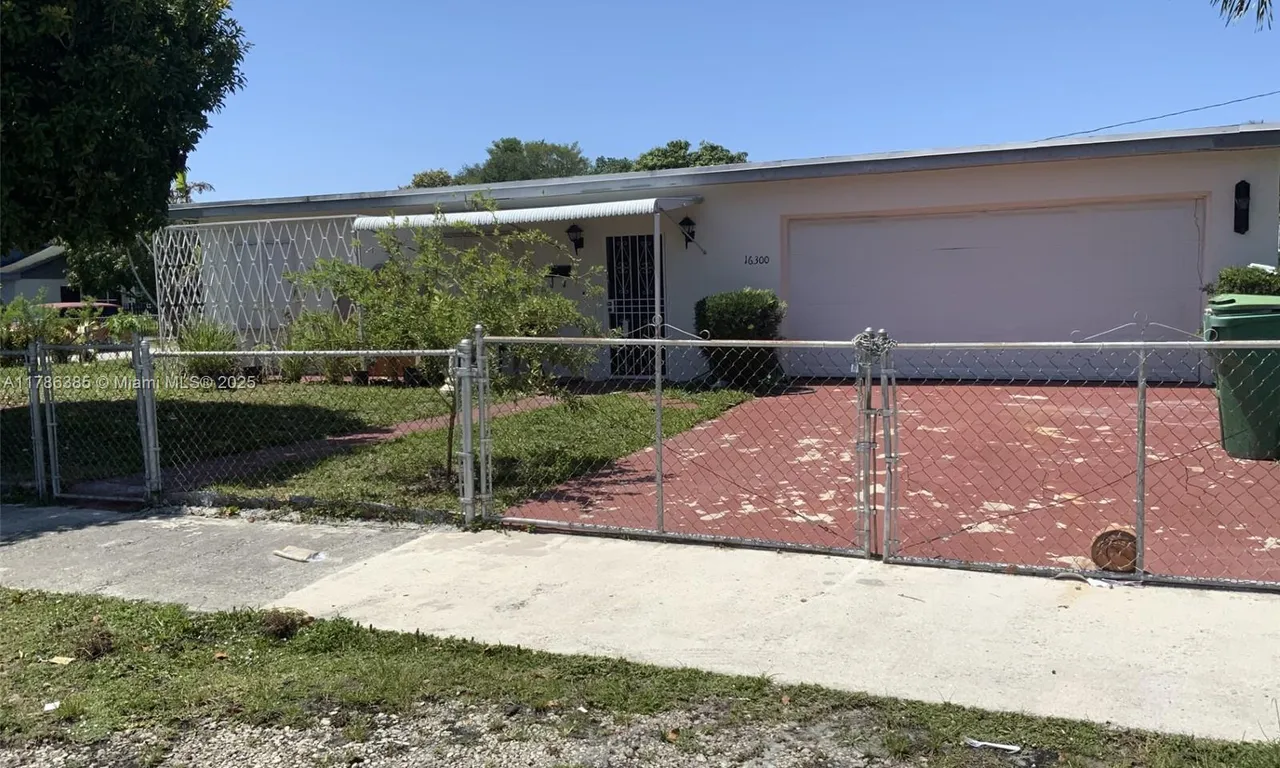 16300 NW 19th Ct # 16300, Miami Gardens FL 33054