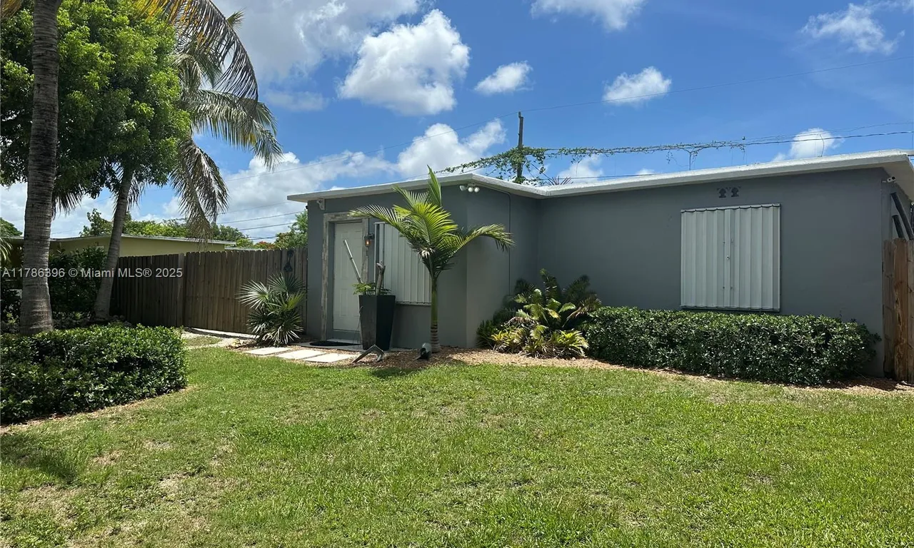 29035 Maine Rd, Homestead FL 33033