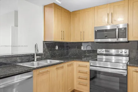511 SE 5th Ave # 2109, Fort Lauderdale FL 33301