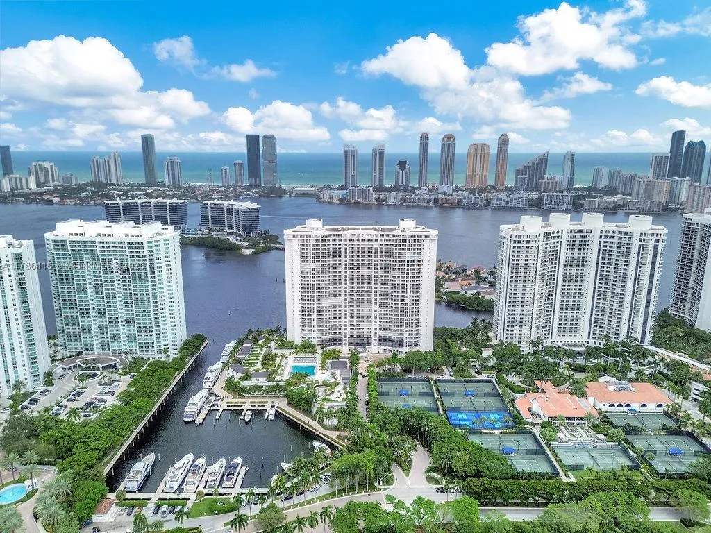 7000 Island Blvd # 2708, Aventura FL 33160