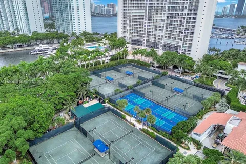7000 Island Blvd # 2708, Aventura FL 33160