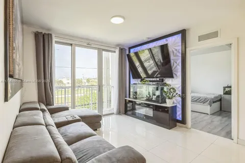 2651 NE 212th Ter # 305, Miami FL 33180