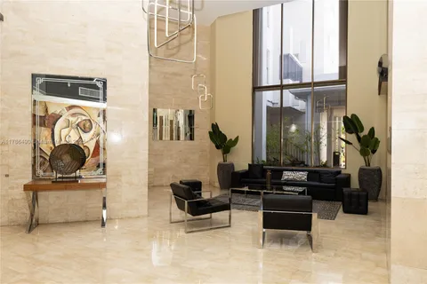 2750 NE 183rd St # 511, Aventura FL 33160