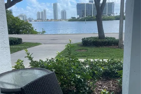 3255 NE 184th St # 12107, Aventura FL 33160