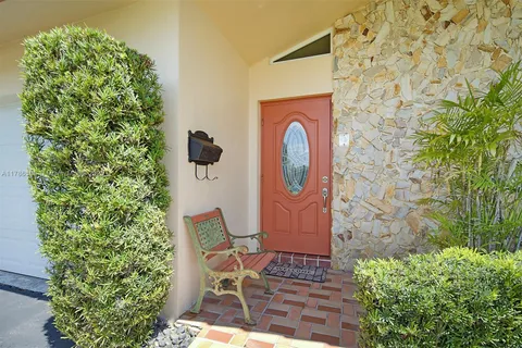 3971 NW 108th Dr, Coral Springs FL 33065