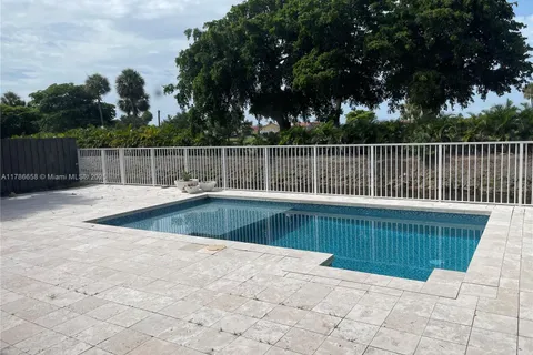 10570 NW 51st St # 10570, Doral FL 33178