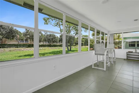632 Hummingbird Ln, Delray Beach FL 33445