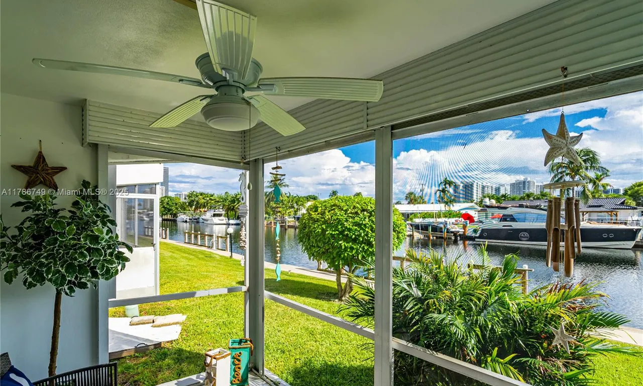 455 Paradise Isle Blvd # 106, Hallandale Beach FL 33009