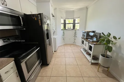 22701 SW 88th Pl # 9, Cutler Bay FL 33190