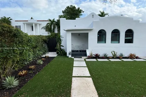 2360 SW 12th St, Miami FL 33135