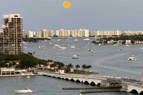 1717 N Bayshore Dr # 1956, Miami FL 33132