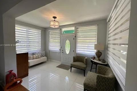 47 Fonseca Ave, Coral Gables FL 33134