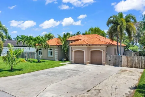 32283 SW 205th Ave, Homestead FL 33030