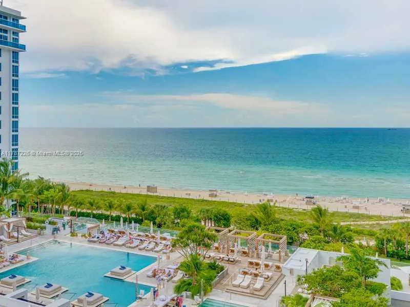 2301 COLLINS AV, Miami Beach FL 33139