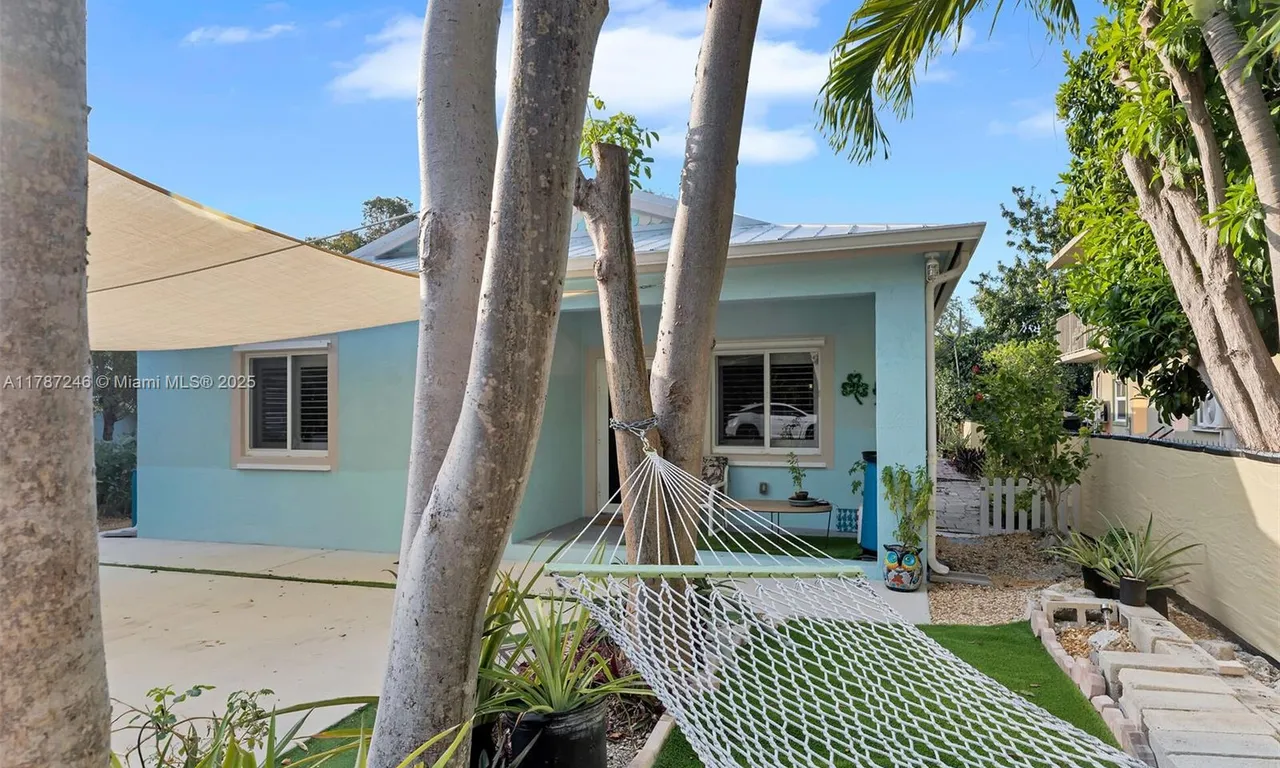 460 Lime Dr, Key Largo FL 33037
