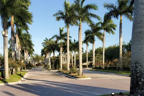 9219 SW 227th St # 12, Cutler Bay FL 33190