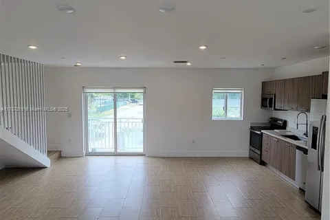 6336 SW 27th St # 8, Miramar FL 33023