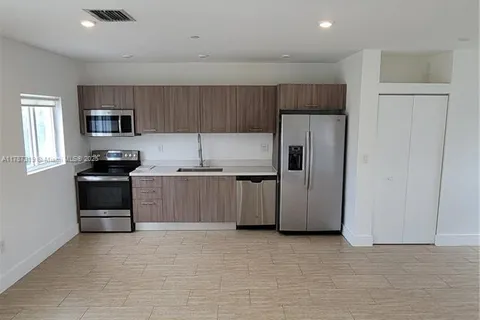 6336 SW 27th St # 8, Miramar FL 33023