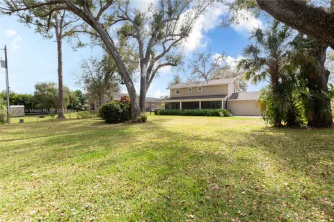 7325 Sean Ln, Fort Myers FL 33917