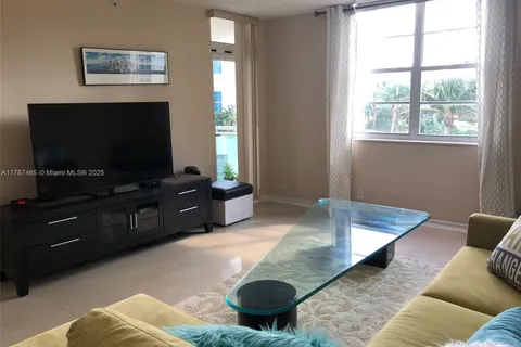 3001 S Ocean Dr # 327, Hollywood FL 33019
