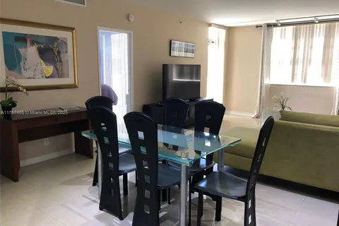 3001 S Ocean Dr # 327, Hollywood FL 33019