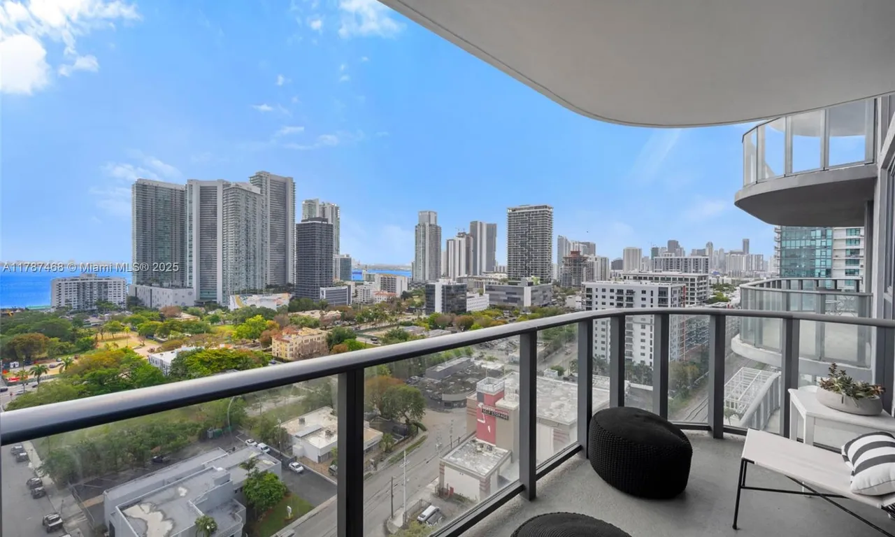 121 NE 34th St # 1805, Miami FL 33137