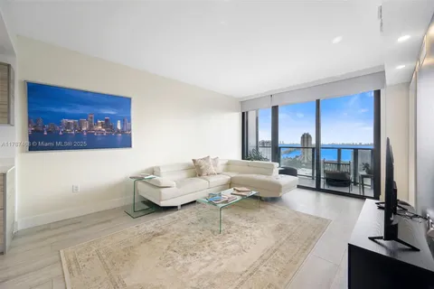 121 NE 34th St # 1805, Miami FL 33137