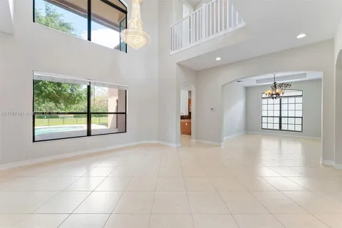 3816 NW 88th Ter, Cooper City FL 33024