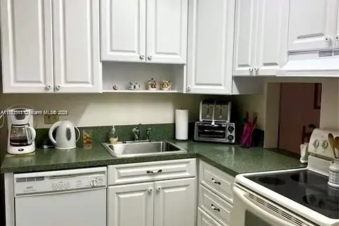 4881 NW 22nd St # B12, Lauderhill FL 33313