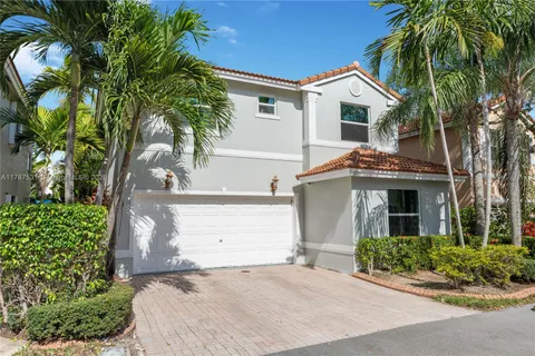 920 Scarlet Oak Ter, Hollywood FL 33019