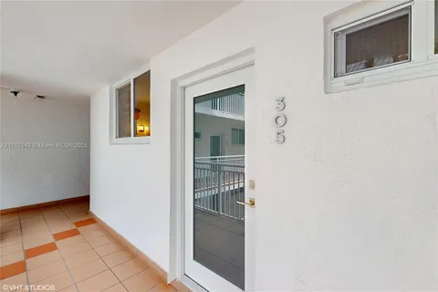 1666 West Ave # 305, Miami Beach FL 33139