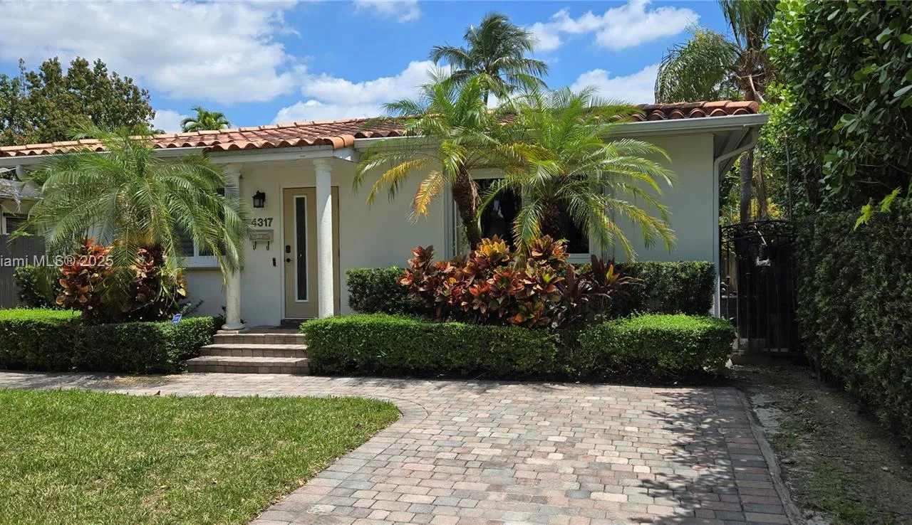 4317 SW 62nd Ave, South Miami FL 33155