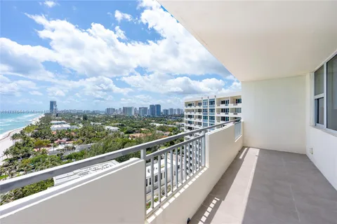 3180 S Ocean Dr # 1608, Hallandale Beach FL 33009