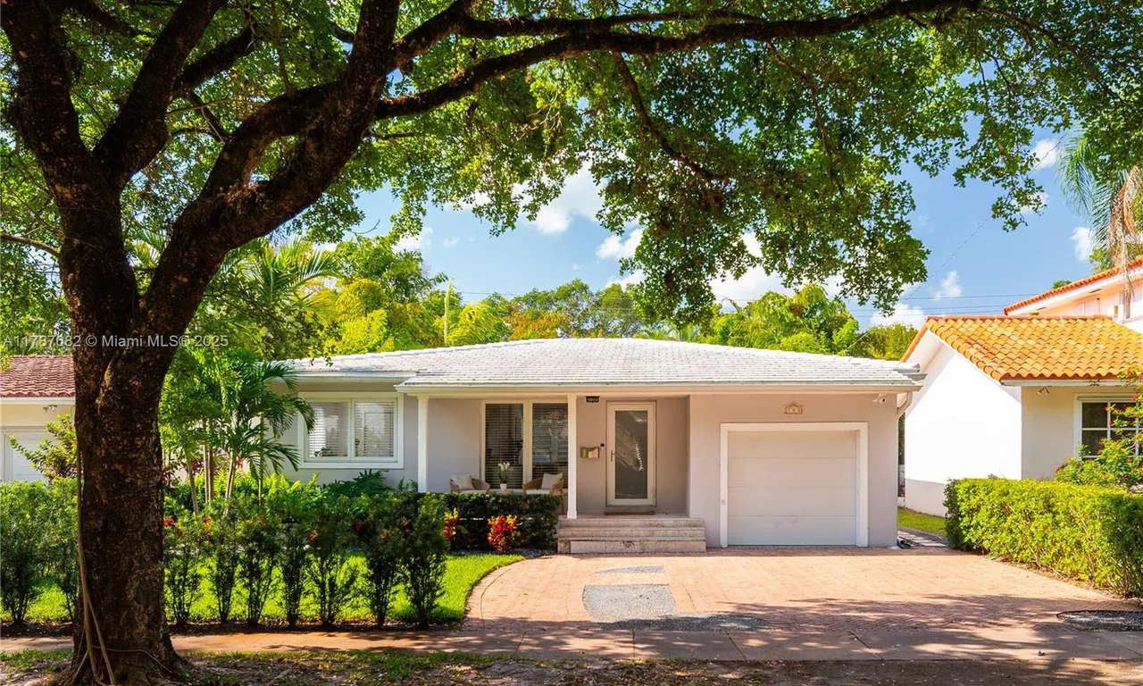 708 Majorca Ave, Coral Gables FL 33134