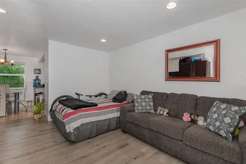 2826 Van Buren St # 2, Hollywood FL 33020
