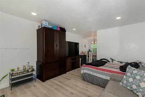 2826 Van Buren St # 2, Hollywood FL 33020